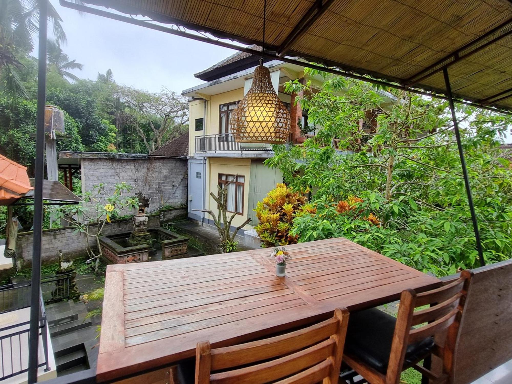 Nyoman Sandi Guest House Ubud Eksteriør billede