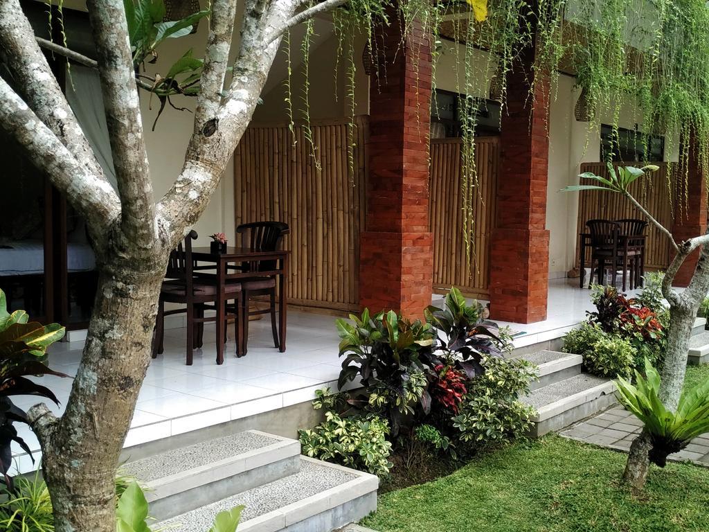Nyoman Sandi Guest House Ubud Eksteriør billede